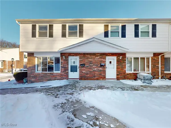 6484 State Road #D1, Parma, OH 44134