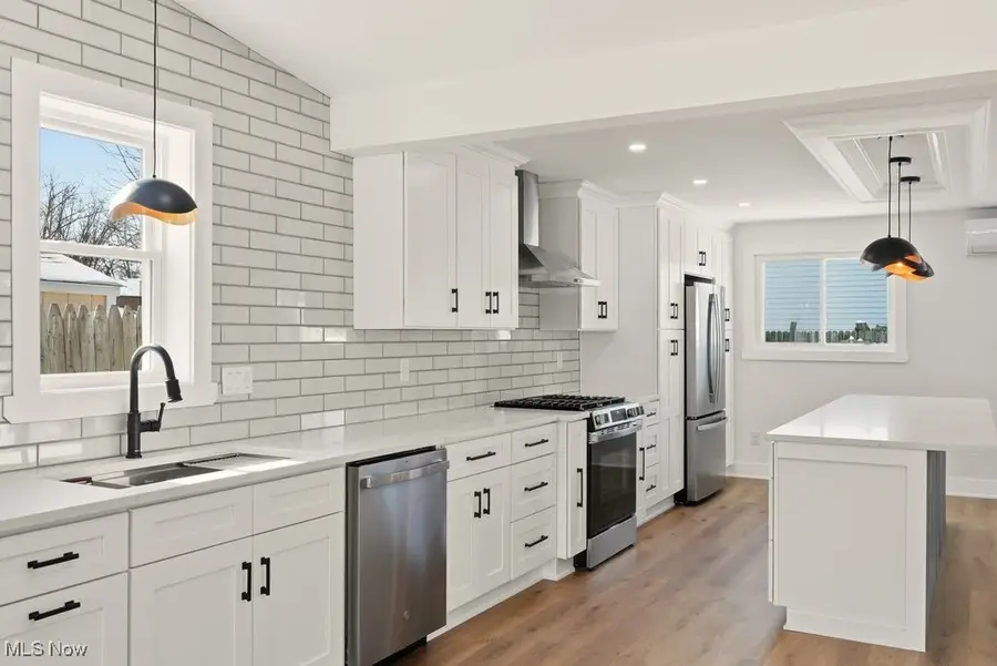 310 Saint Lawrence Boulevard, Eastlake, OH 44095 - #2