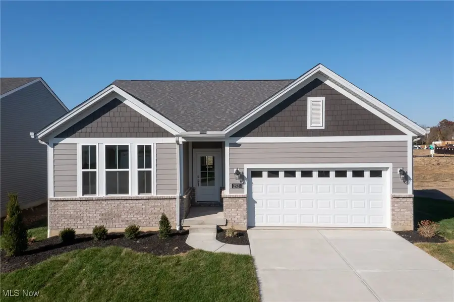 3624 Great Windsor Lane, Uniontown, OH 44685 - #2