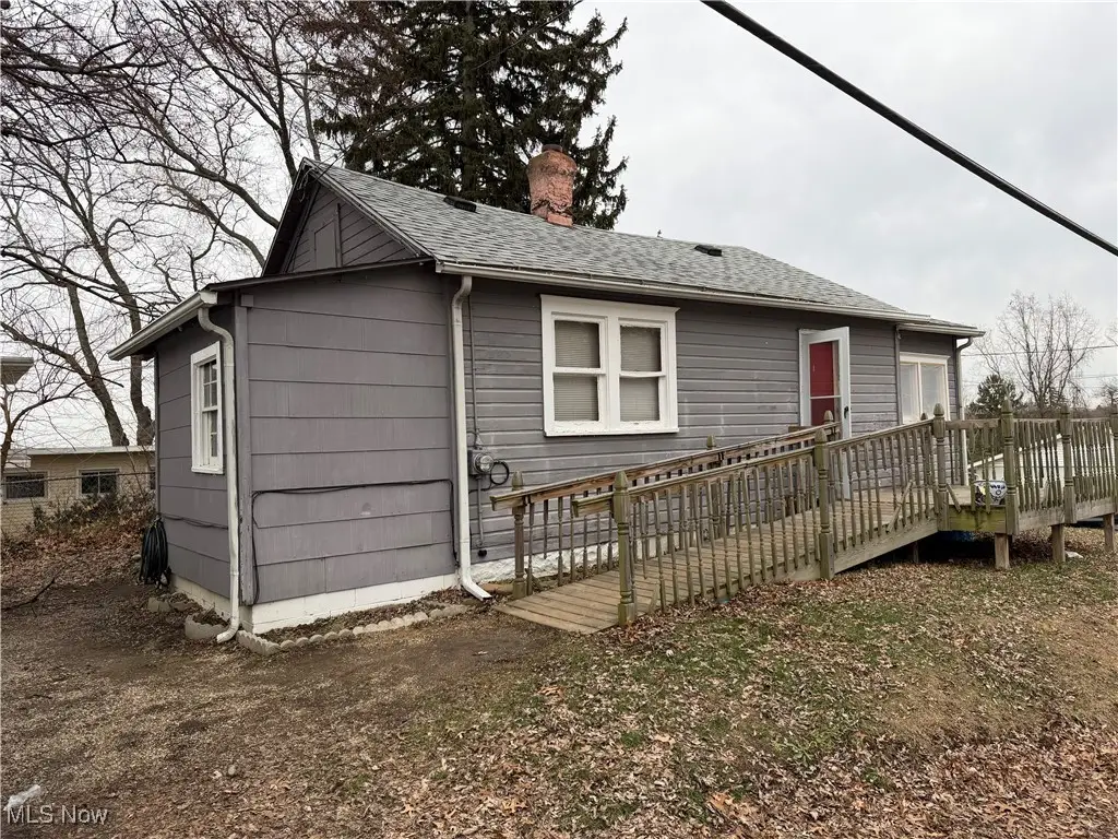 1532 Cove Avenue, Lakemore, OH 44250 - #1