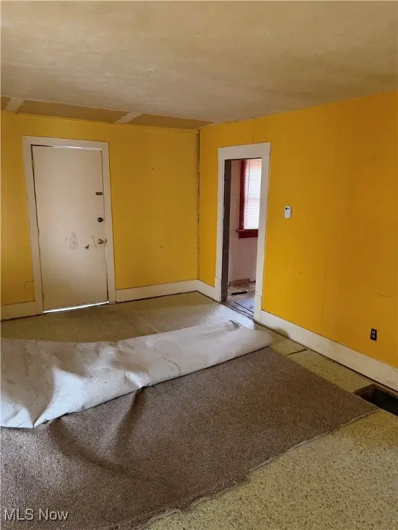 1532 Cove Avenue, Lakemore, OH 44250 - #3