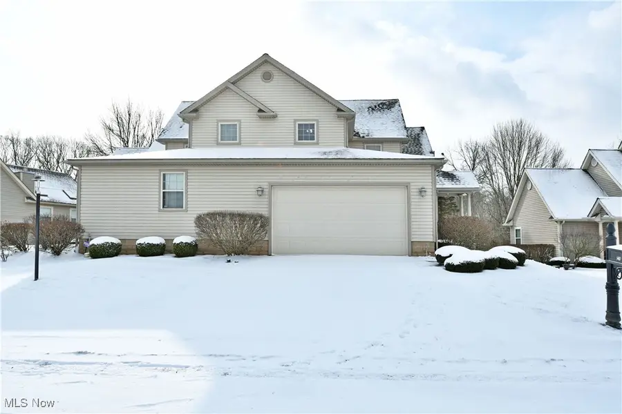 140 Fairway Nw Place, Warren, OH 44483 - #2