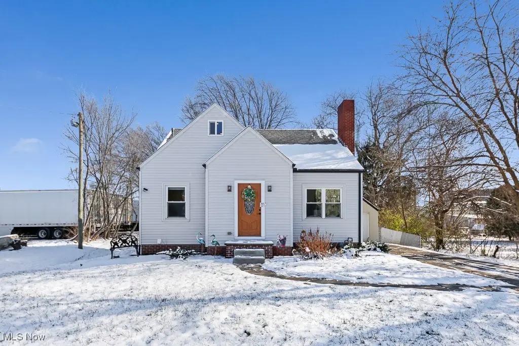 4722 Navarre Sw Road, Canton, OH 44706 - #1