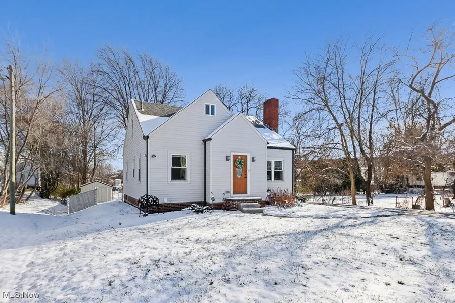 4722 Navarre Sw Road, Canton, OH 44706 - #3