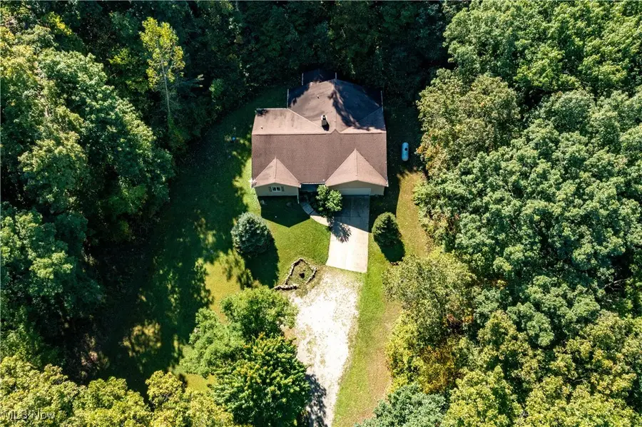 13612 Thompson Road, Vermilion, OH 44089 - #2