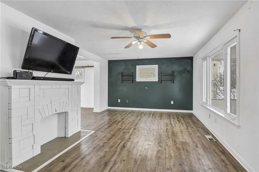 13011 West Avenue, Cleveland, OH 44111 - Image #2