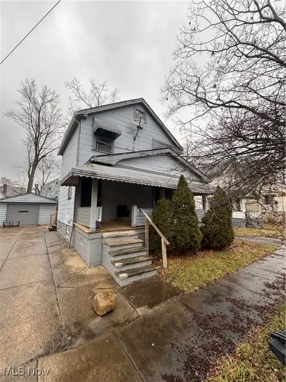 9535 Nelson Avenue, Cleveland, OH 44105