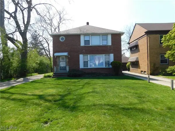2612 Warrensville Center Road, University Heights, OH 44118