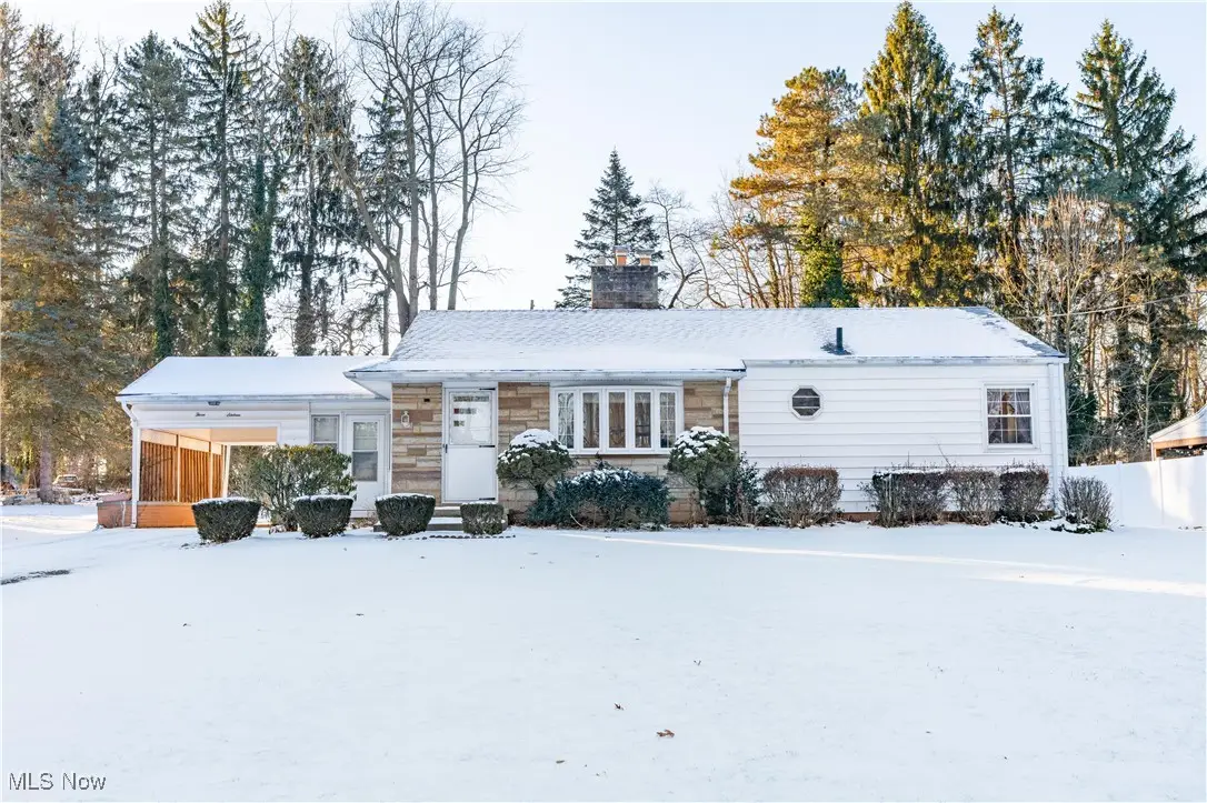 316 Bonnett Sw Street, North Canton, OH 44720 - Image #1