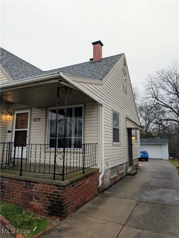 5219 Joseph Street, Maple Heights, OH 44137 - #2