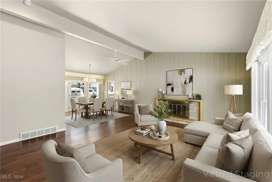 5282 Dogwood Trail, Lyndhurst, OH 44124 - #2