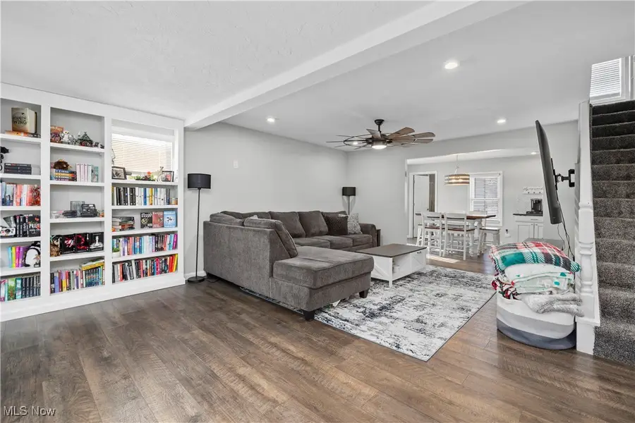 8010 Baumhart Road, Amherst, OH 44001 - Image #2