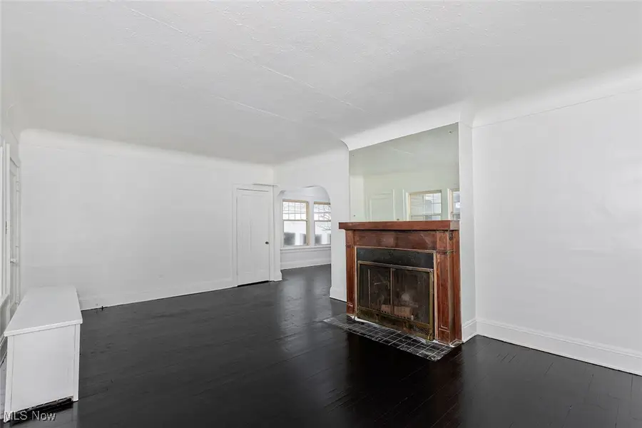 2819 E Derbyshire Road, Cleveland Heights, OH 44118 - Image #2