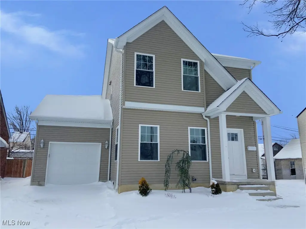 21100 Nicholas Avenue, Euclid, OH 44123 - Image #1