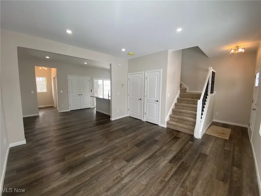 21100 Nicholas Avenue, Euclid, OH 44123 - Image #2