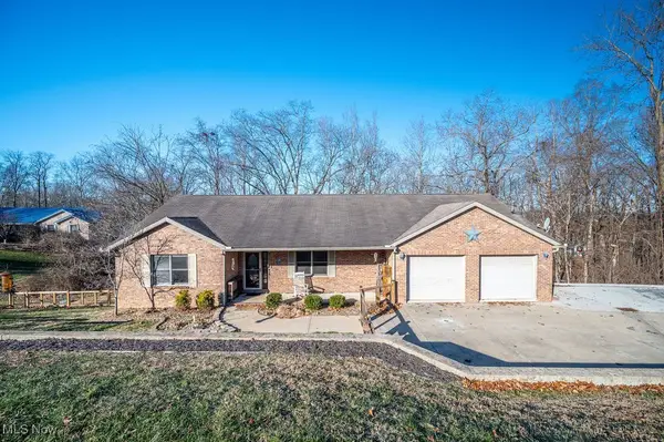 195 N Bruce Street, Little Hocking, OH 45742