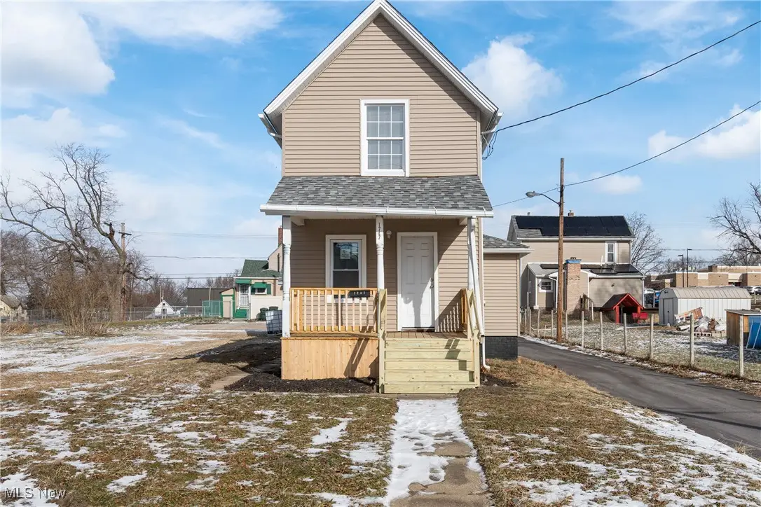 1747 5th Se Street, Canton, OH 44707 - Image #1