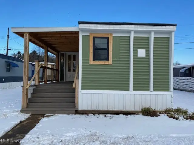 81 Helen Street, Barberton, OH 44203 - Image #1