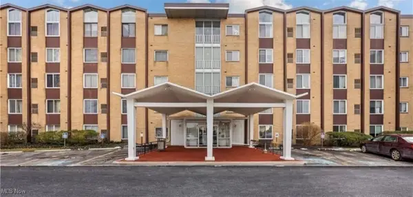 25735 Lorain Road #503, North Olmsted, OH 44070