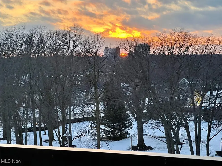 12550 Lake Avenue #904, Lakewood, OH 44107 - Image #3