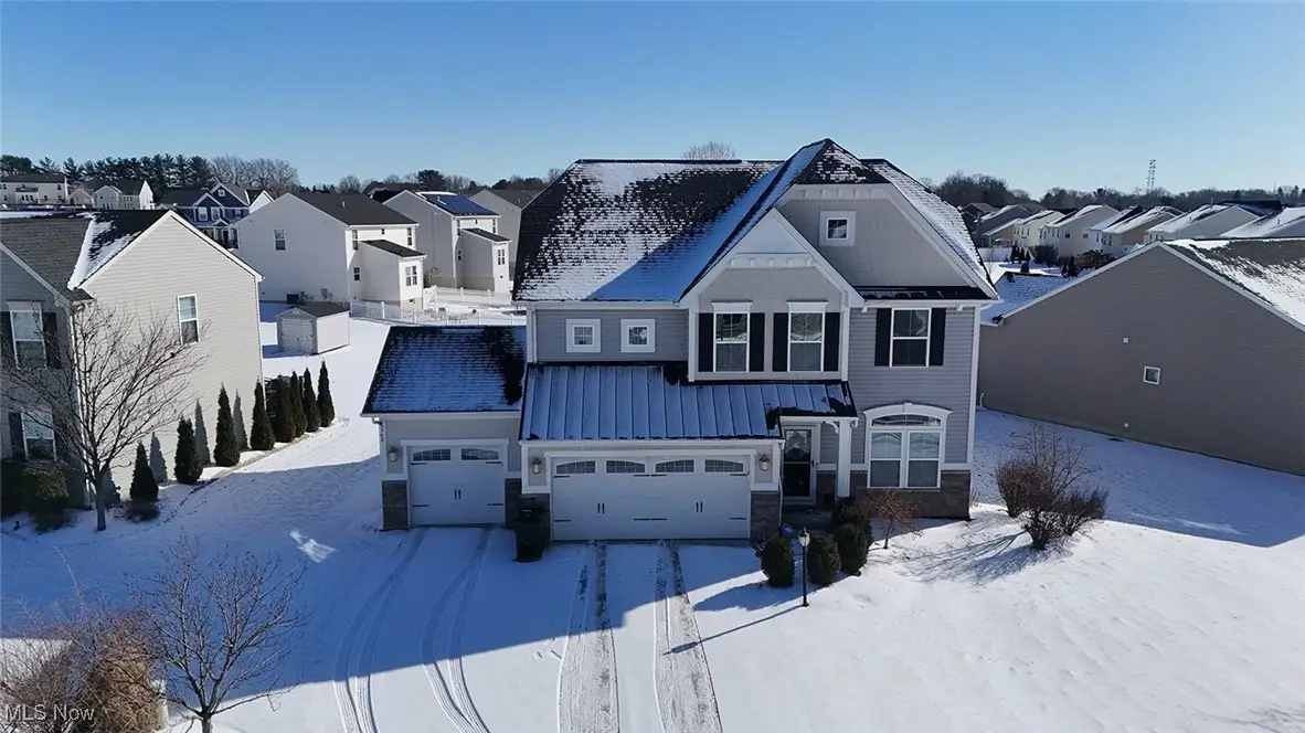 6562 Pine Bluff Ne Avenue, Canton, OH 44721 - #1