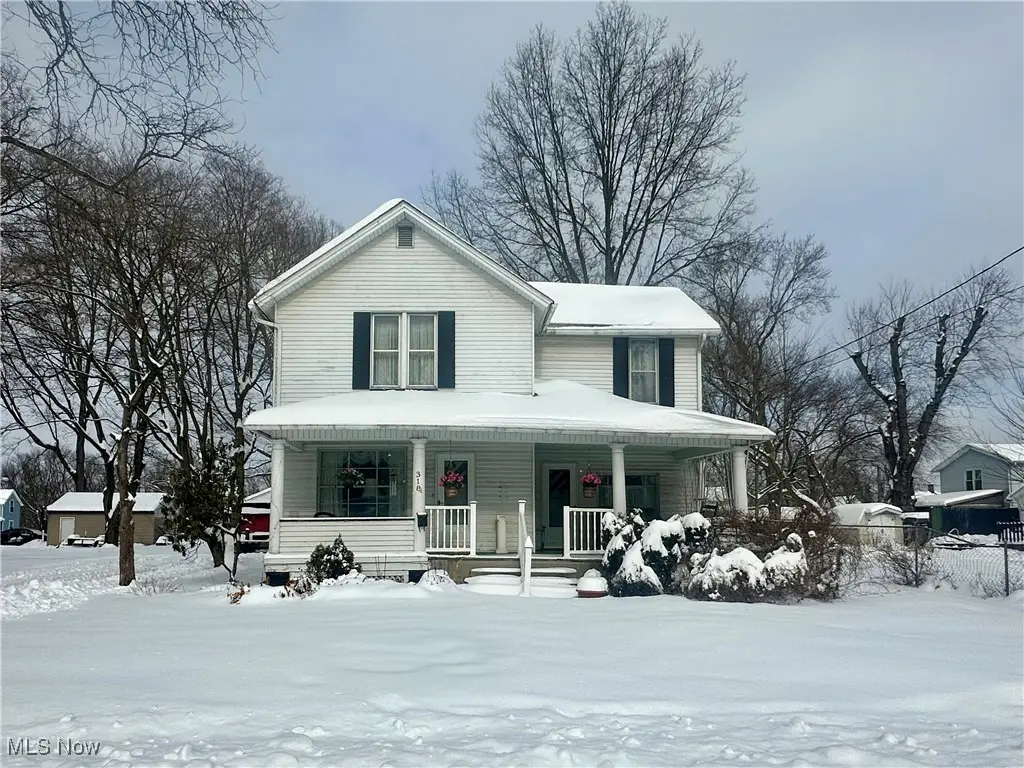 318 W 3rd Street, Niles, OH 44446 - #1