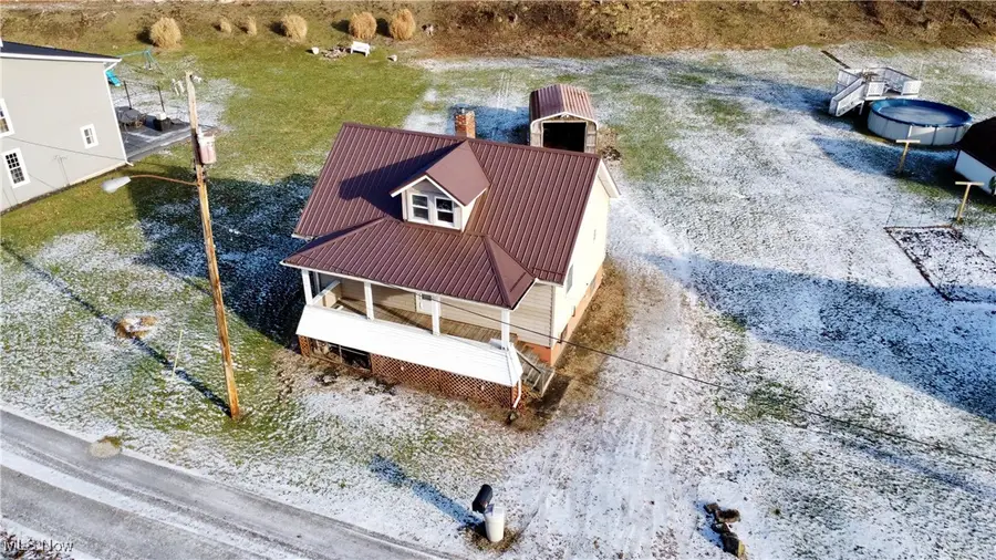 33 Hill Street, Adena, OH 43901 - #3