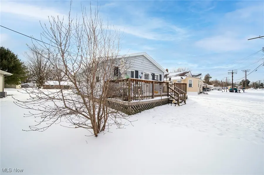 88 Leslie Street, Geneva, OH 44041 - #3