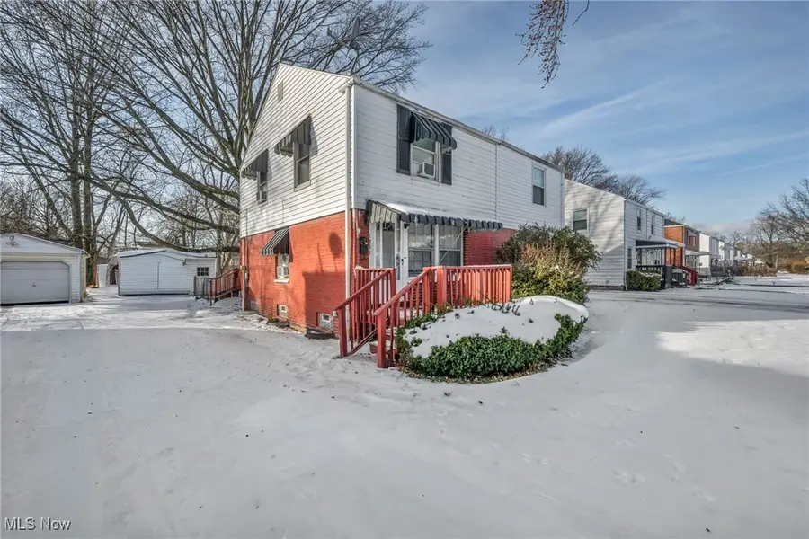 1554 E 256th Street, Euclid, OH 44132 - Image #2