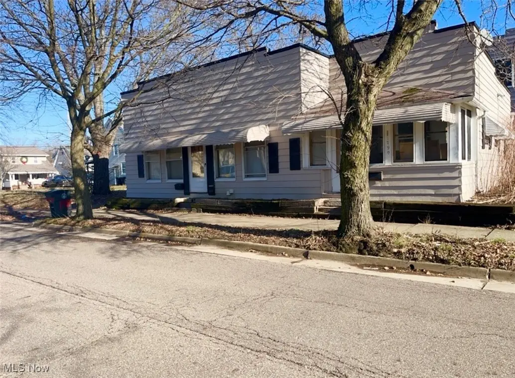 1797-1799 13th Sw Street, Akron, OH 44314 - #1