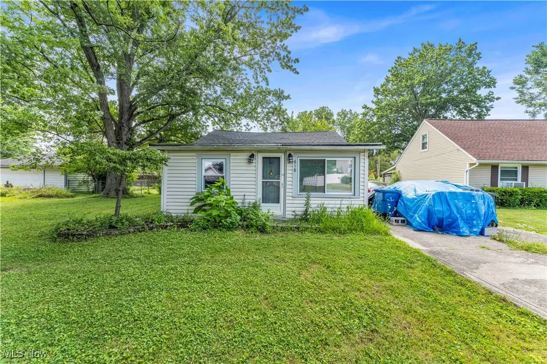 618 W Shore Boulevard, Sheffield Lake, OH 44054 - #1
