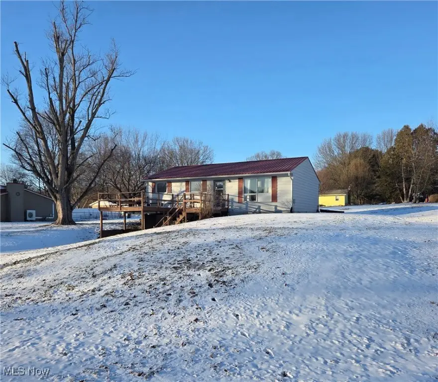 155 Sandy Se Drive, New Philadelphia, OH 44663 - Image #2