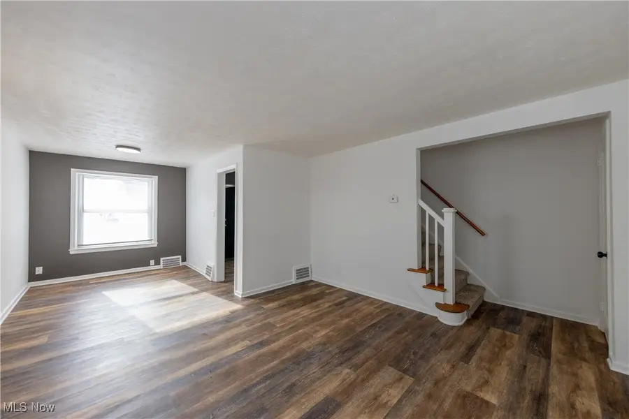 21610 Crystal Avenue, Euclid, OH 44123 - Image #3