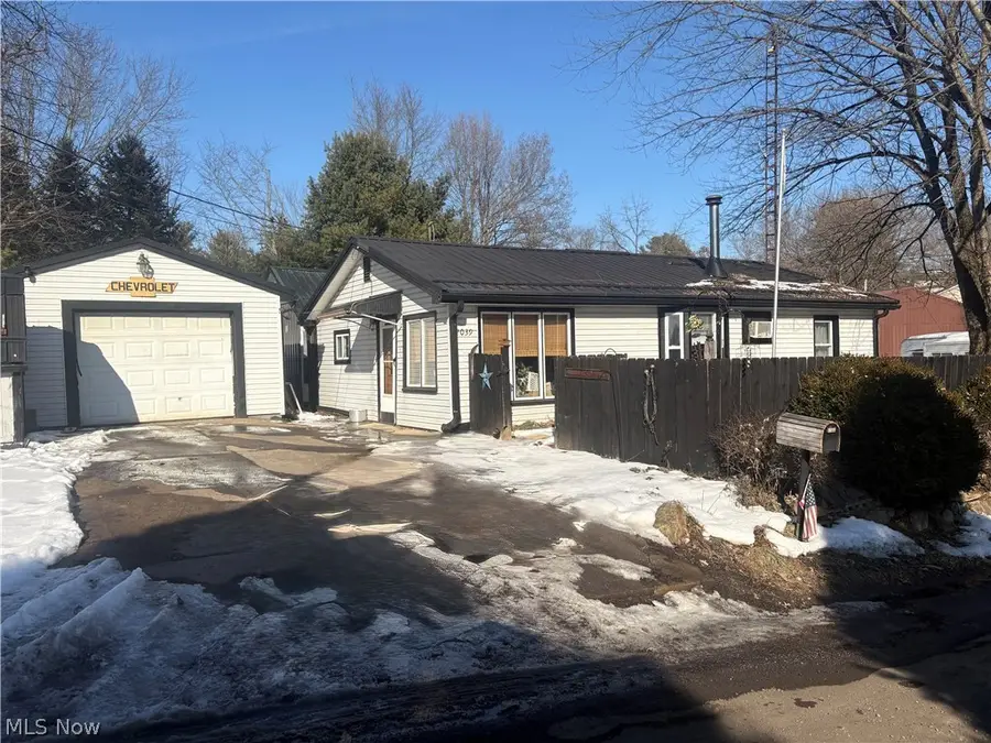 2039 Vesper Sw Road, Carrollton, OH 44615 - #3