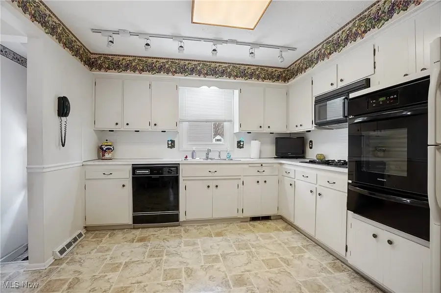 29310 Grand Boulevard, Wickliffe, OH 44092 - #3