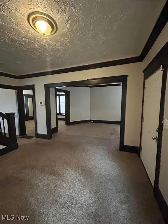 10911 Hathaway Avenue, Cleveland, OH 44108 - Image #2