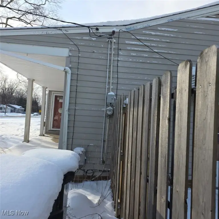 23080 Mildred Avenue, North Olmsted, OH 44070 - Image #2