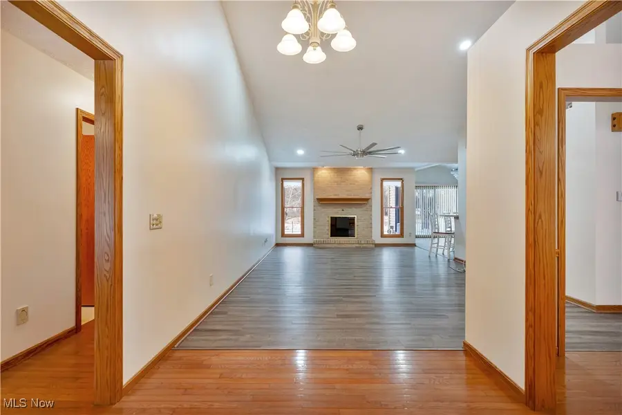 5813 Cleveland Massillon Road, New Franklin, OH 44203 - Image #3