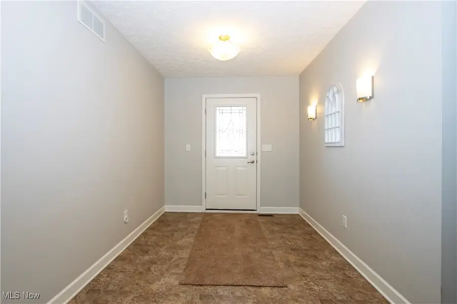 121 Carter Grove Drive, Smithville, OH 44677 - Image #2