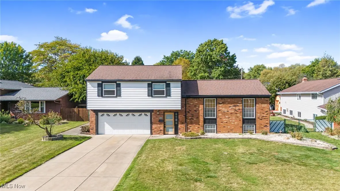 3520 Archwood Drive, Rocky River, OH 44116 - Image #1