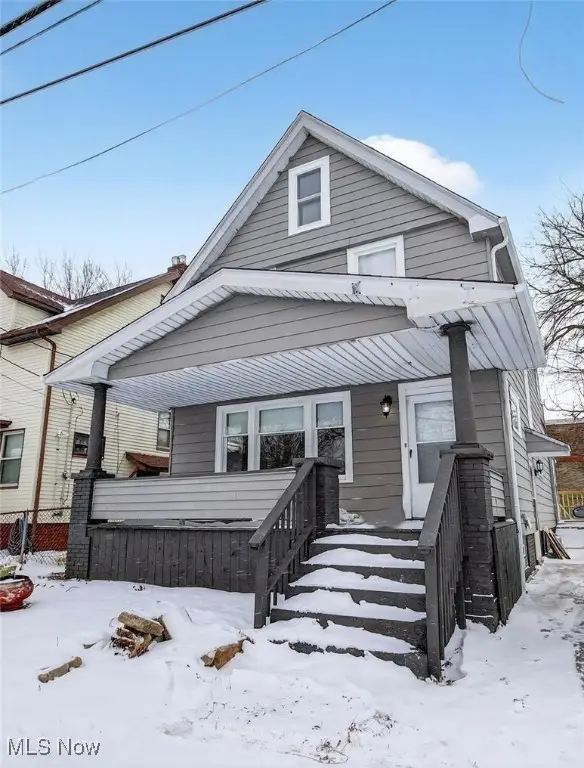 2411 Garden Avenue, Cleveland, OH 44109 - Image #1