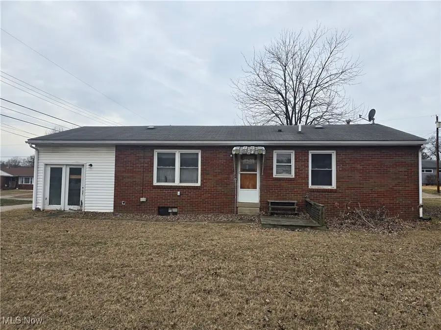 800 Talbot Street, Belpre, OH 45714 - #2