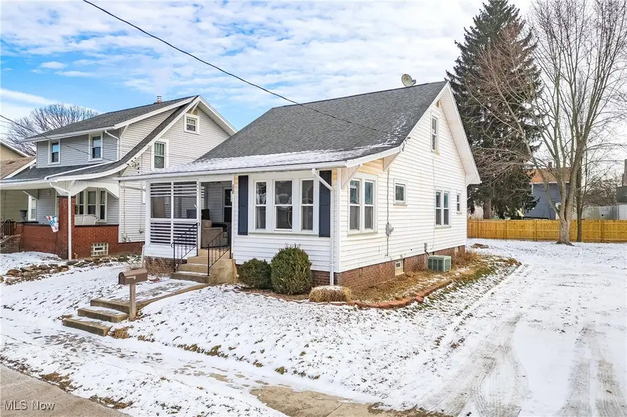 230 Superior Street, Louisville, OH 44641 - Image #2