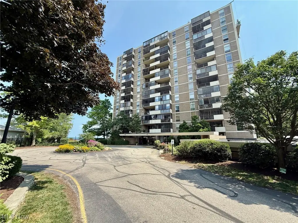 25801 Lake Shore Boulevard #29, Euclid, OH 44132 - Image #1