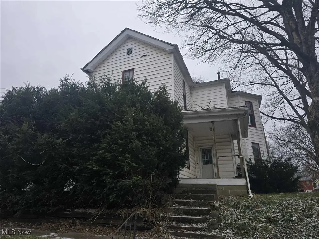 1102 Beatty Avenue, Cambridge, OH 43725 - #1