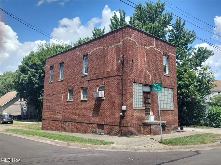 555 Corice Street, Akron, OH 44311 - #2