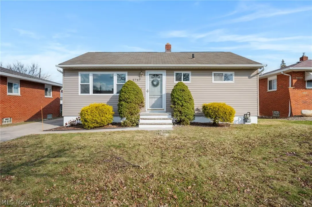 5757 Defiance Avenue, Brook Park, OH 44142 - #1