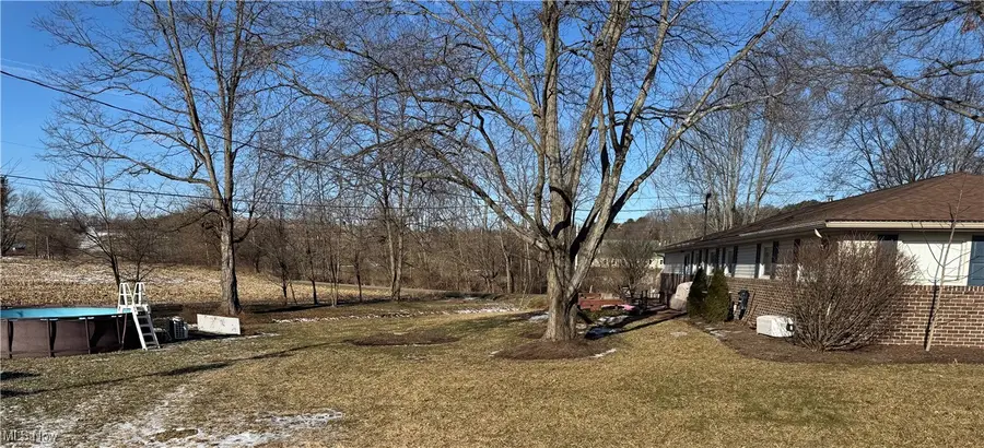 4022 State Route 516 Nw, Dover, OH 44622 - Image #2