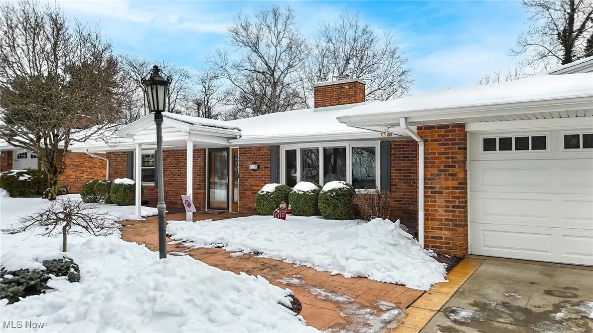 922 Glendale Road, Marietta, OH 45750 - #1