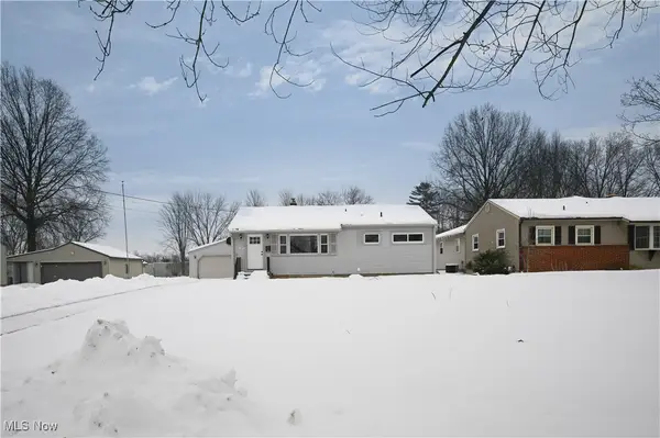 325 S Inglewood Avenue, Austintown, OH 44515